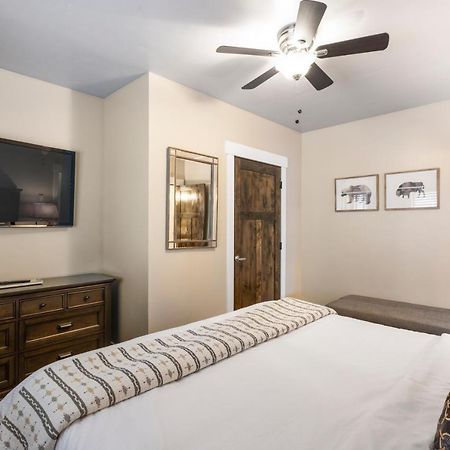 The Yellowstone Hideaway Unit A เวสต์เยลโลว์สโตน ภายนอก รูปภาพ