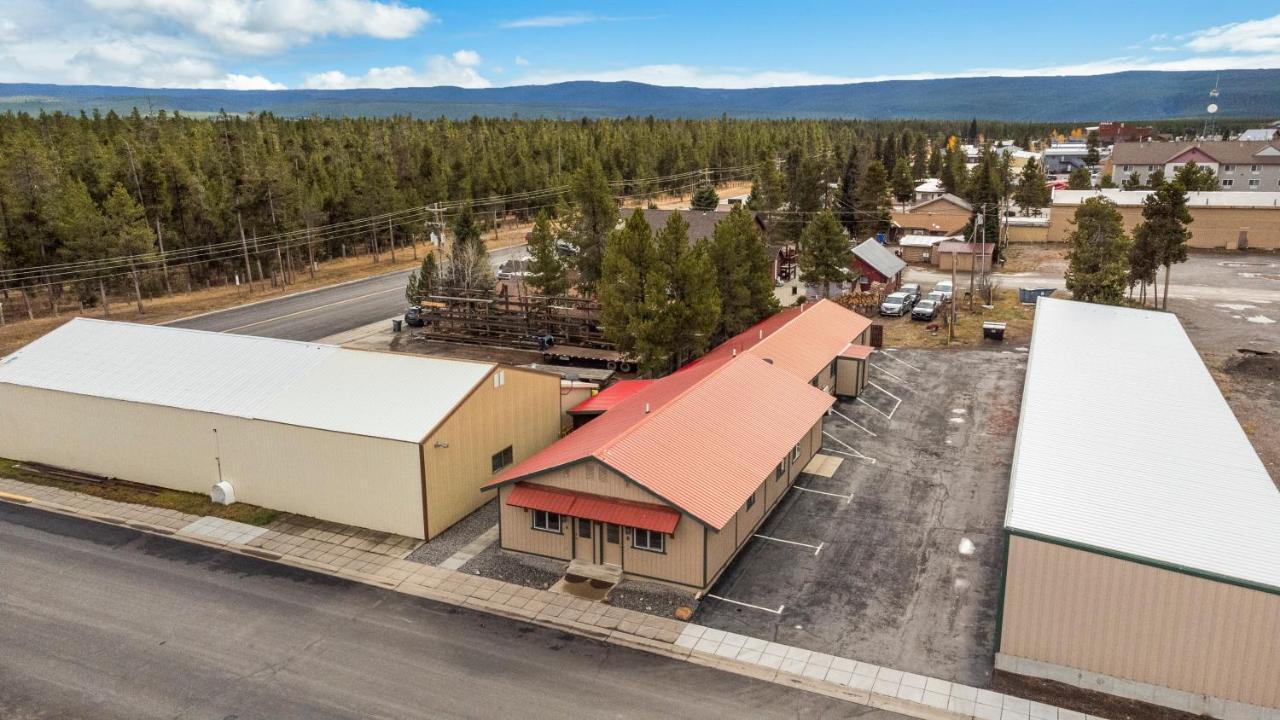 The Yellowstone Hideaway Unit A เวสต์เยลโลว์สโตน ภายนอก รูปภาพ