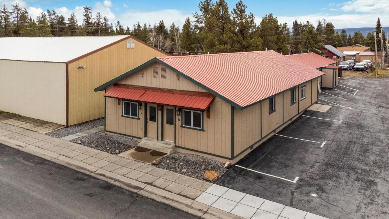 The Yellowstone Hideaway Unit A เวสต์เยลโลว์สโตน ภายนอก รูปภาพ